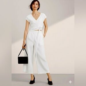 Wilfred Aritzia Brax Linen Blend V-neck Short Sleeve Jumpsuit in White